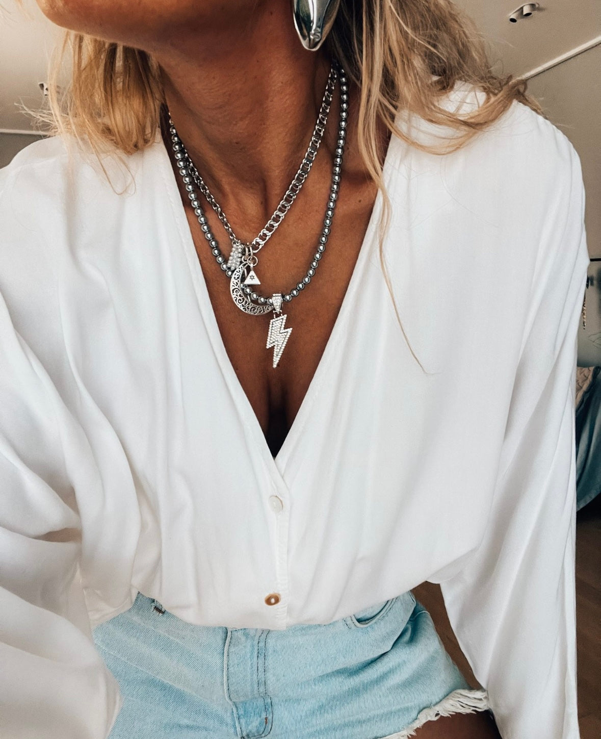 LIGHTNING BOLT NECKLACE
